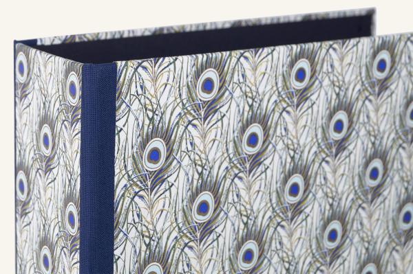 Folder with gilded peacock feather